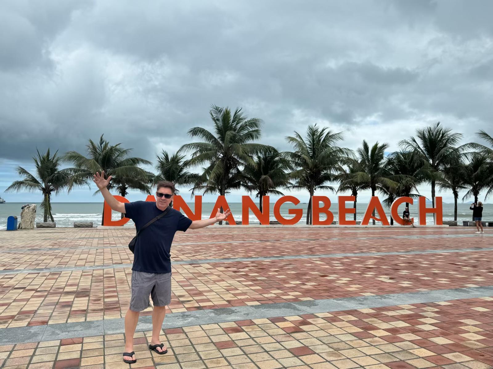 Blake Barnett — real estate agent in Da Nang, Vietnam